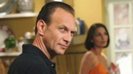 Un posto al sole: Roberto e Marina, lo scontro ricomincia! - Tv Soap